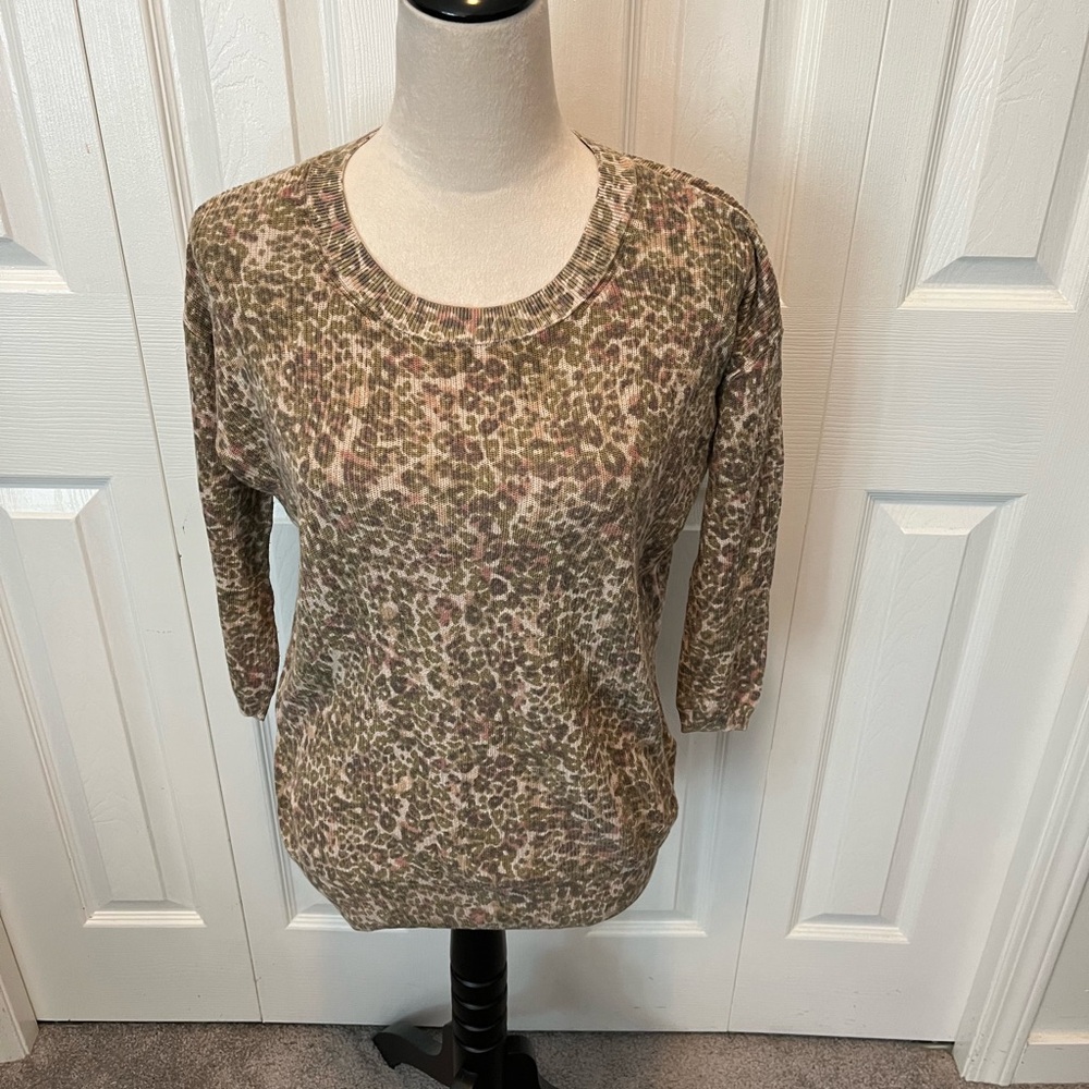Wilfred from Aritizia size XS Leopard Print Women's Top